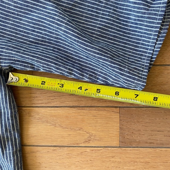 NWOT Michelle Thomas cold shoulder striped  top - Picture 12 of 16